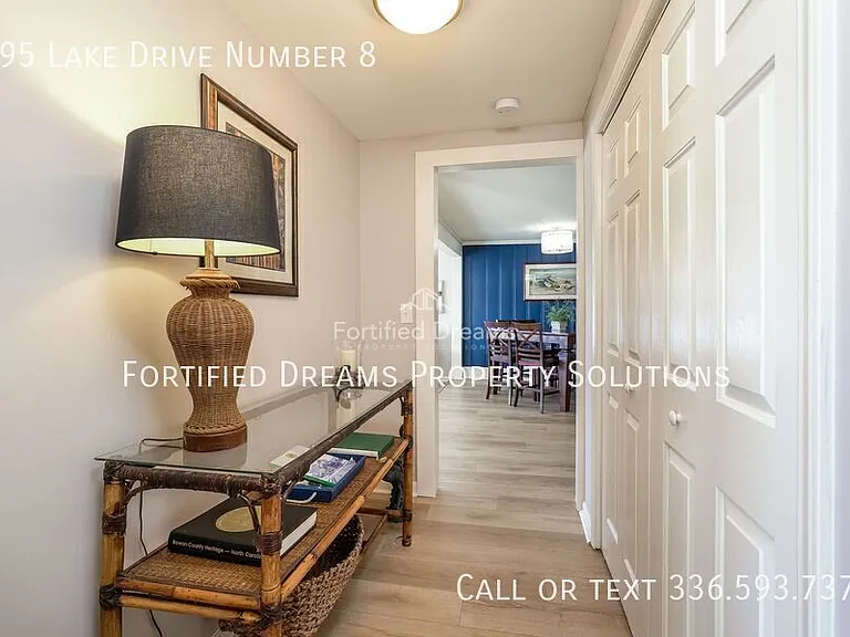 395 Lake Dr #8 — Photo 22