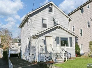 20 Erie St, Dumont, NJ 07628