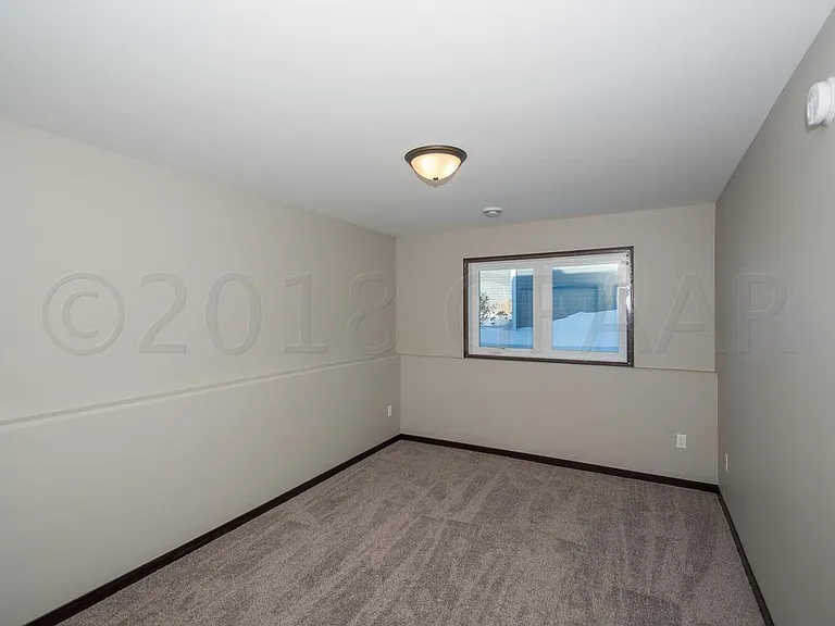 5461 Mac Dr — Photo 2