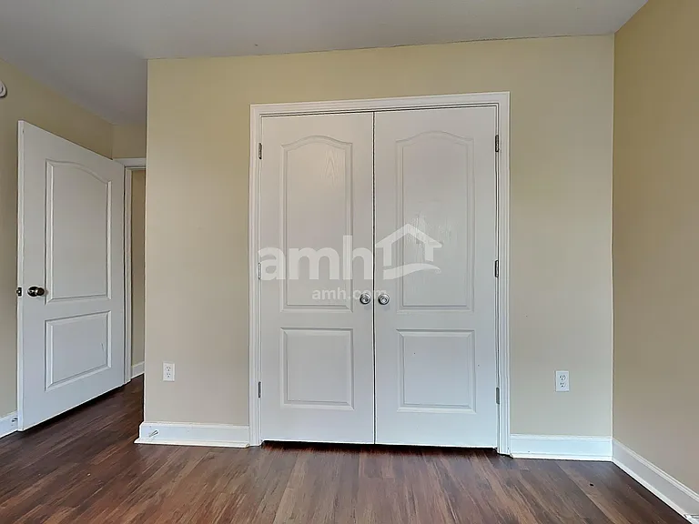 375 Vaiden Ridge Dr N — Photo 18