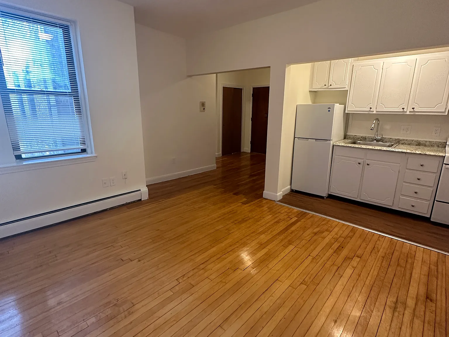 1 bed, 99999 sqft, $2,100 — Photo 1