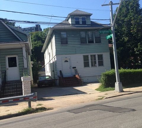 2nd image of 202 Brighton Ave