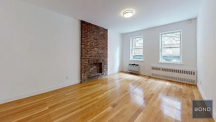 Rented by Bond New York | media 1