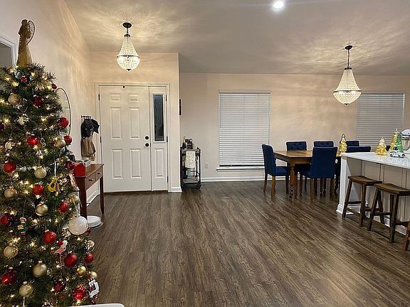 3rd image of 2039 Duneagle Ln