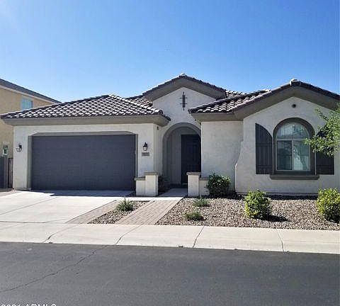 3rd image of 1821 E Horseshoe Dr