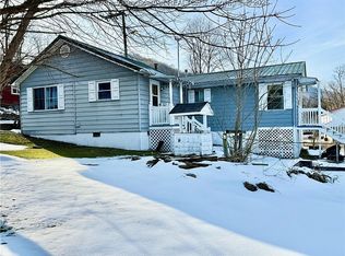 16298 Deepwater Mountain Rd, Deep Water, WV 25136