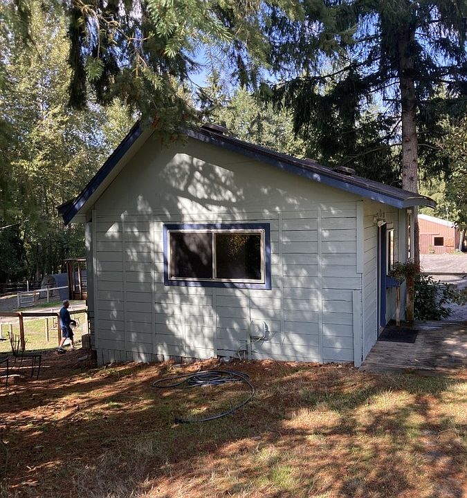 1st image of 23818 SE 24th St