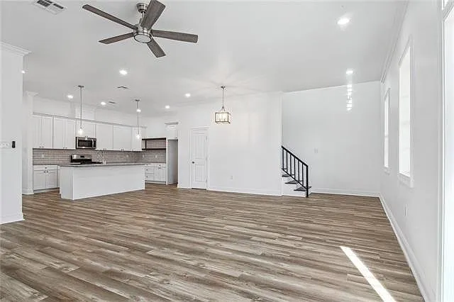 424 Cougar Dr — Photo 6