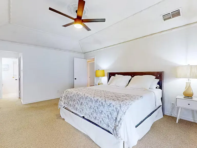 144 Sunset Dr — Photo 5