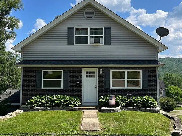 301 E King St, Smethport, PA 16749