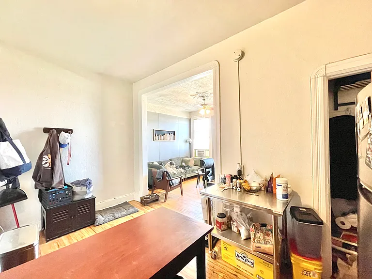 1359 W Chicago Ave #C2 — Photo 9