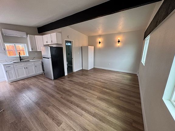 2nd image of 2813-15 N 46th St #218A9429C