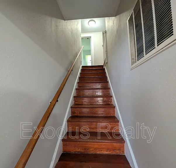312 Bracken St #A — Photo 7