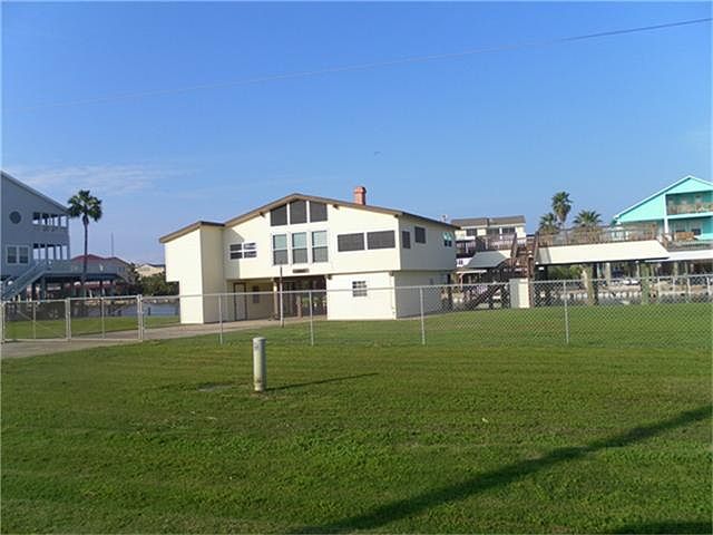 1st image of 1426 Lotus Dr