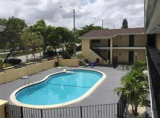 2285 NE 172nd St #6, North Miami Beach, FL 33160