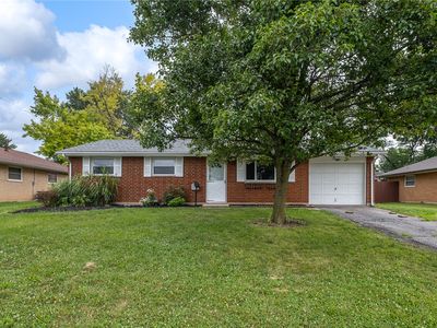 6650 Pine Ridge Ave, Enon, OH, 45323