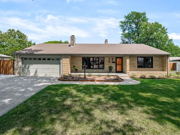 418 S Waverly Dr, Wichita, KS 67218