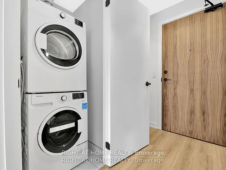 10 Lagerfeld Dr #401 — Photo 13