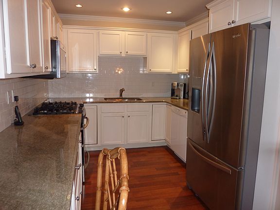 2nd image of 951 Madeira Blvd