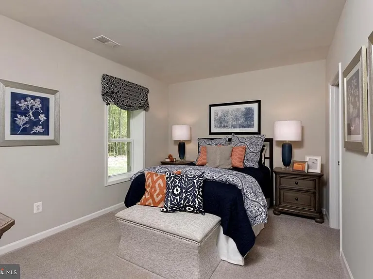 3348 Burton Dr — Photo 16