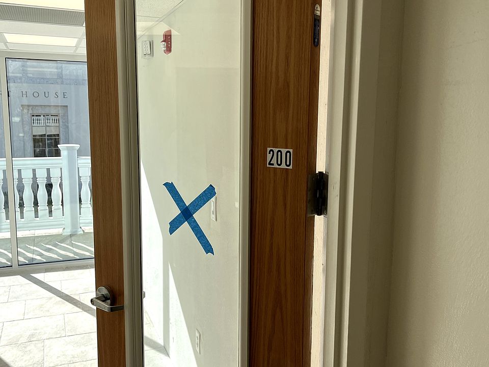 1st image of 227 N Magnolia Ave #200