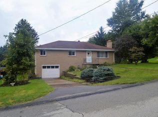 159 Crescent Dr, Washington, PA 15301