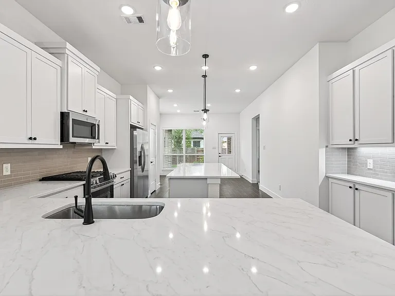 295 Mallards Rim Dr — Photo 8