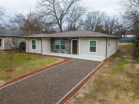 4th image of 4104 4th St