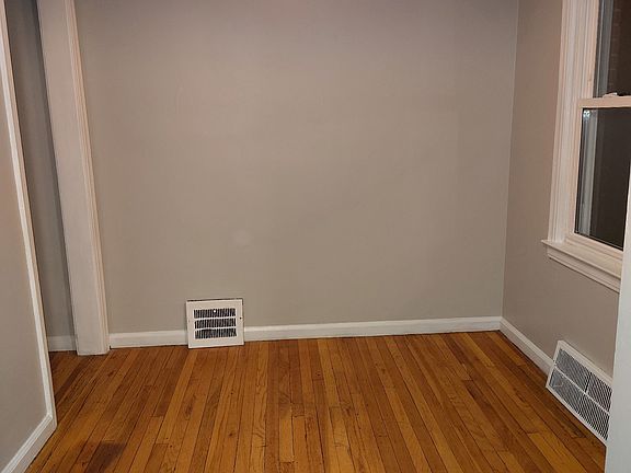 2nd image of 306 Liberty St