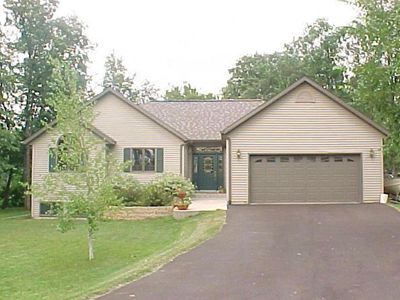2606 Scenic View Rd, Decorah, IA, 52101