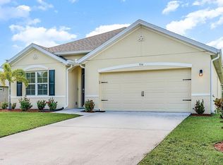 934 Carver Rd SE, Palm Bay, FL 32909