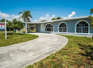 21130 Beach Rd, Cutler Bay, FL 33189