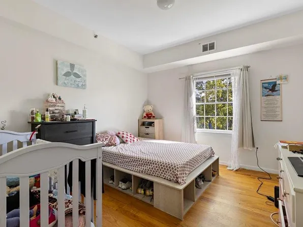 612 12th Street image 16 of 28