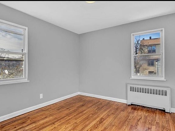 5th image of 3215 Mickle Ave Floor 1