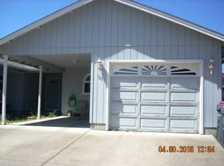 523 Primrose Dr, Central Point, OR 97502