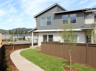 17255 SE Cuyahoga Way, Happy Valley, OR 97089