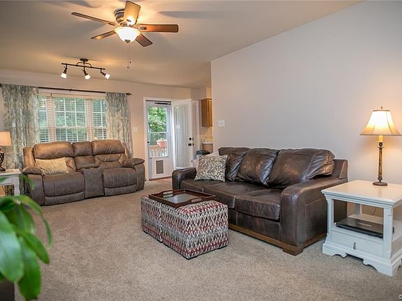 2nd image of 9707 Pampas Dr