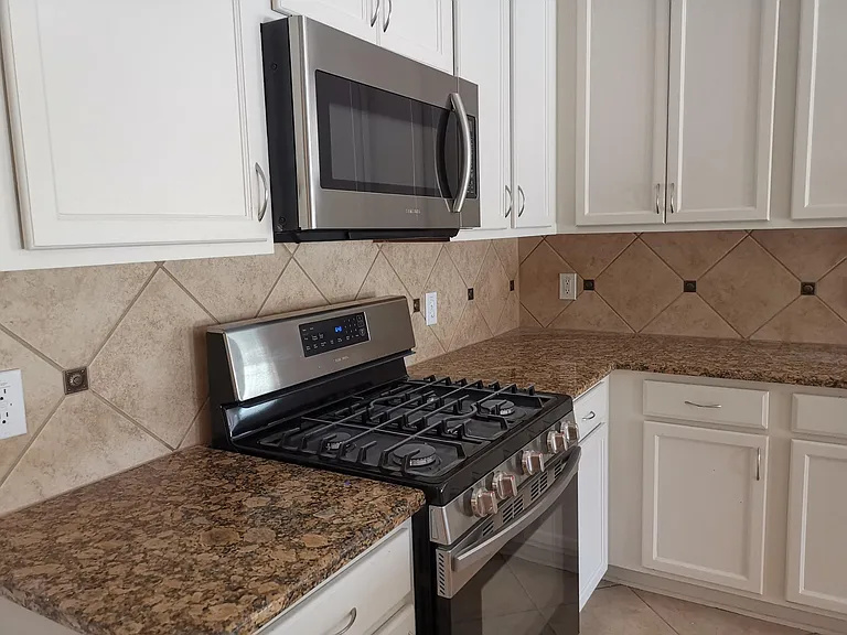 24503 Colonial Maple Dr — Photo 15