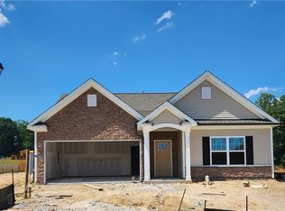7467 Buckview Ct, Kernersville, NC 27284
