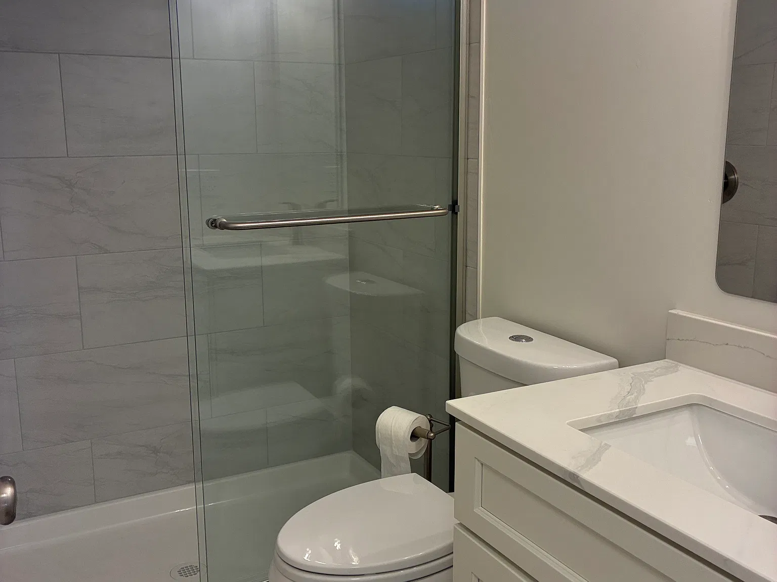 2 bed, $2,600 — Photo 2