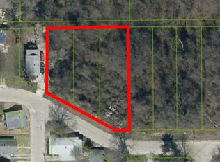 400 Emerald Ave, Alton, IL 62002