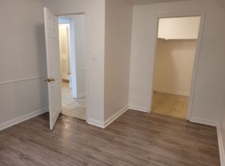 535 S Quitman St APT B, Denver, CO 80219