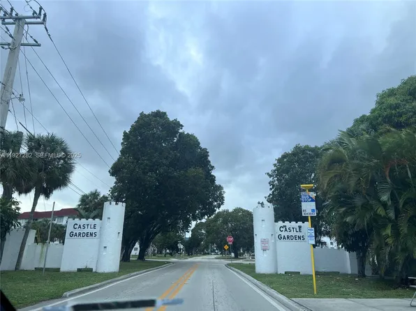 4740 NW 21st St #4-P, Lauderhill, FL 33313