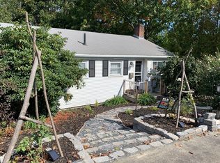 370 Sprague St, Dedham, MA 02026