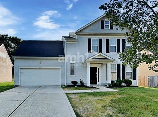 4732 Nijinsky Ct, Charlotte, NC 28216