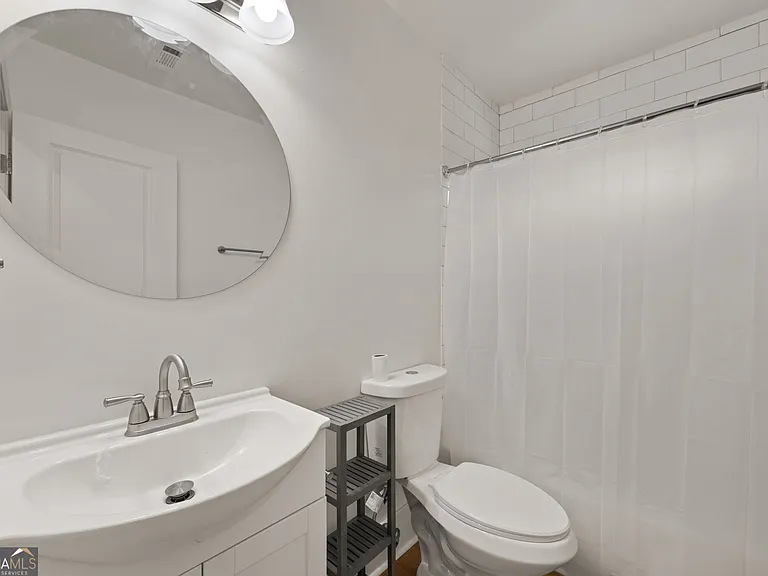 636 Francis Pl NW #B — Photo 21