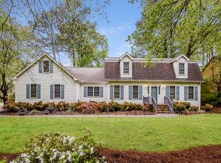 712 Roxboro Trce, Lawrenceville, GA 30044