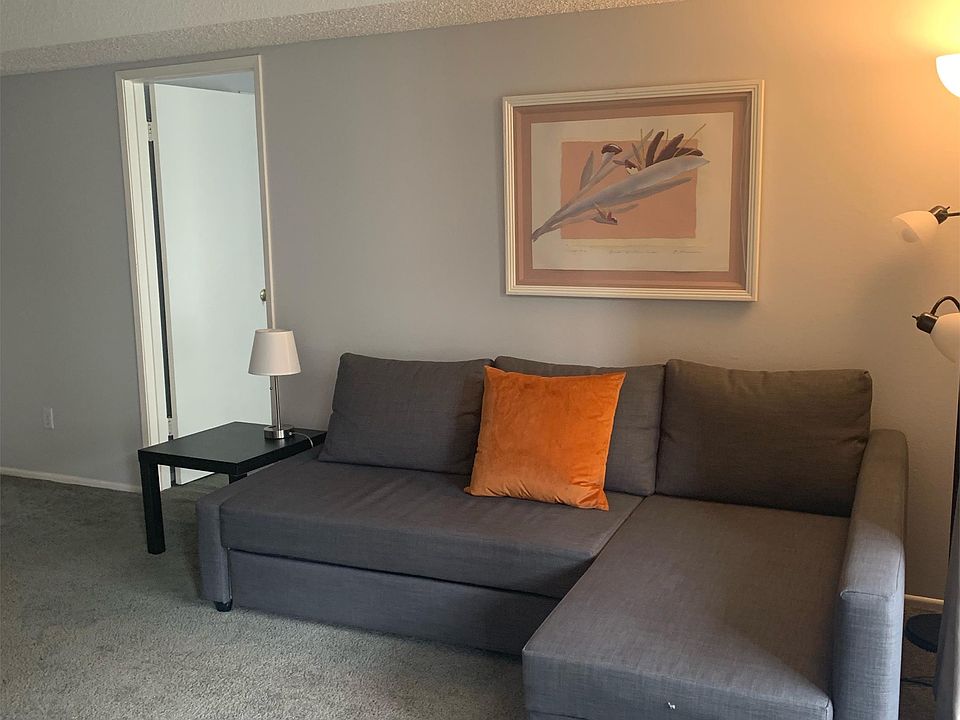 1st image of 330 S Mentor Ave Unit 206