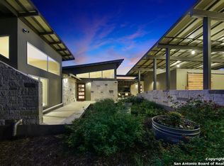 22105 Scenic Loop Rd, San Antonio, TX 78255