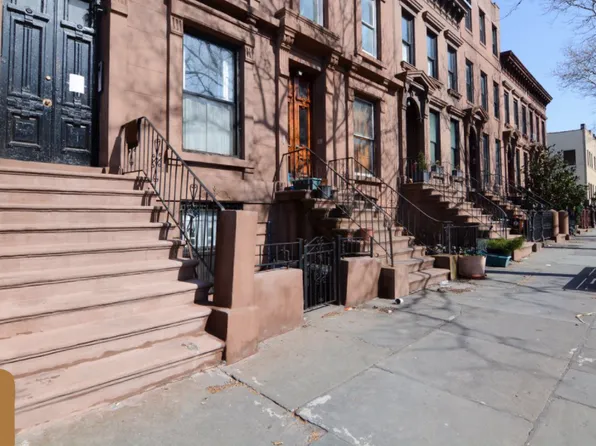 299 Vanderbilt Avenue image 1 of 19